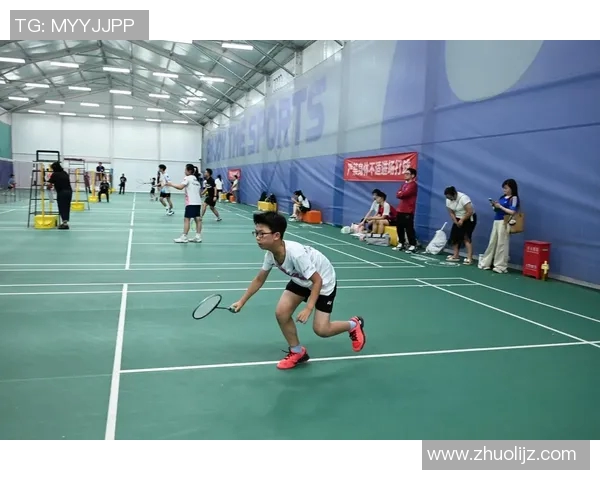 英超羽毛球热议成都羽毛球队比赛经验引发的争议与反思